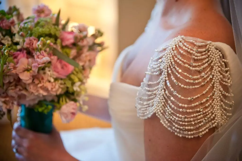 Carly + Branden, Family Ties 5 carly beaded cap sleeves wedding dress alisa tongg celebrant heather fowler photography