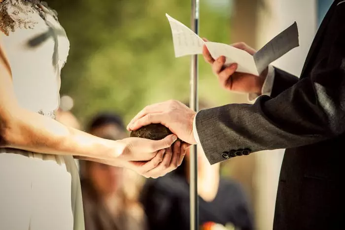 Vows, a primer 6 groom sets his promises into stone. oathing stone. alisa tongg celebrant. bill cardoni copy 2