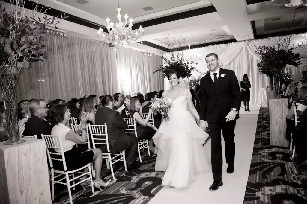 Carly + Branden, Family Ties 23 recessional vie wedding alisa tongg celebrant heather fowler photography