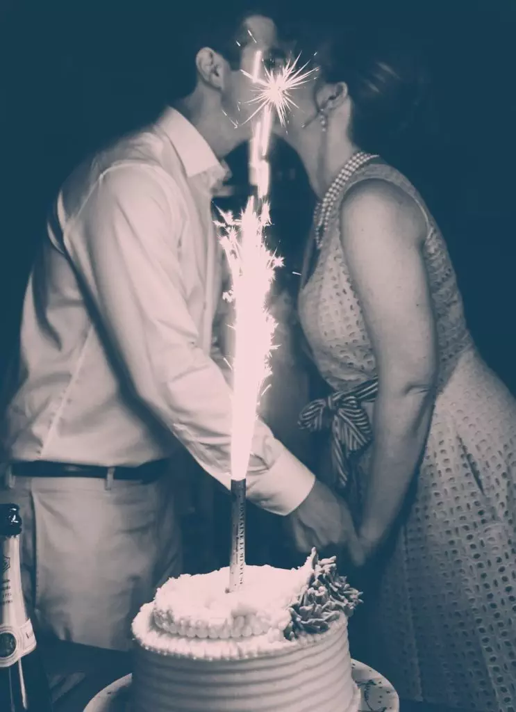 Vows, a primer 9 sparkler kiss at promise ridge jeremie barlow photography 2797 3 copy